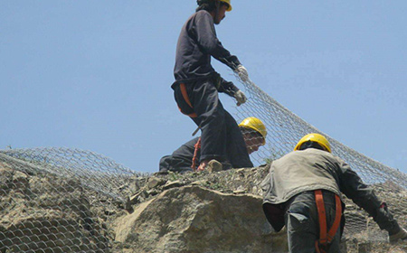 SNS柔性防護(hù)網(wǎng) SNS柔性防護(hù)網(wǎng)